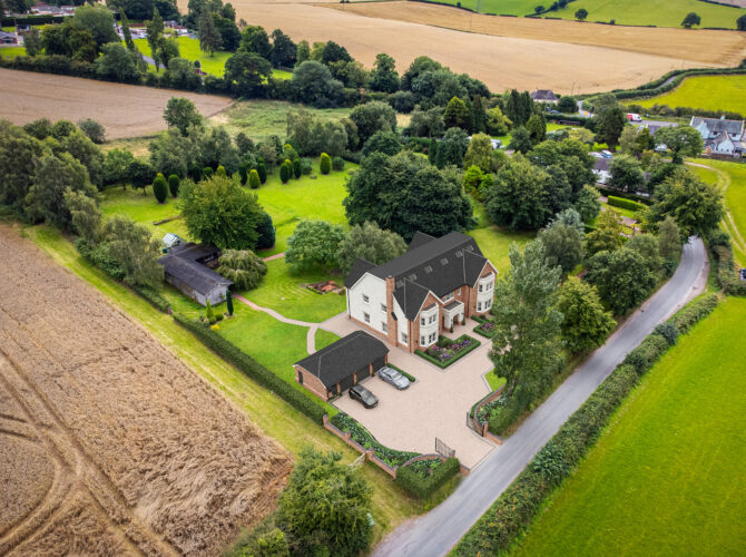 Photomontage / Drone Embed - image 874860758 on https://archend.com